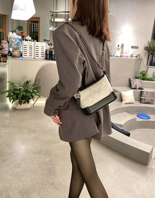 Chanel 流浪 黑白 熊猫 小号 镭射26开 商品图2