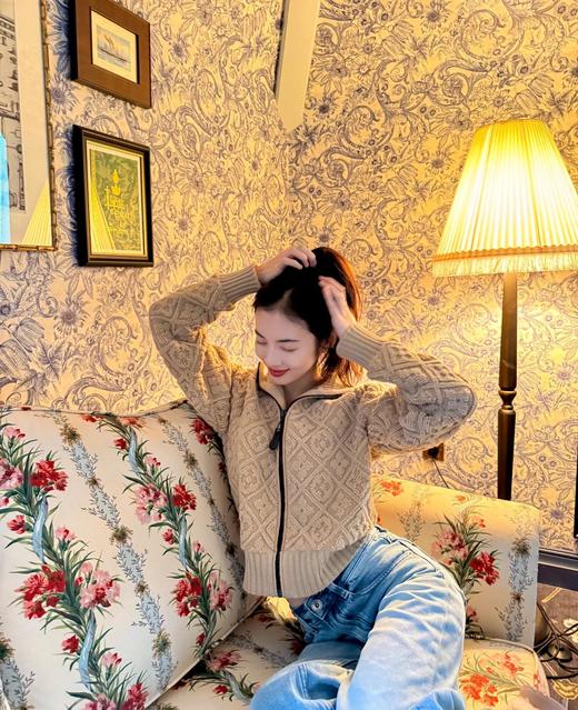 驴家 25秋冬新款 立体提花拉链帽衫（TM） 商品图2