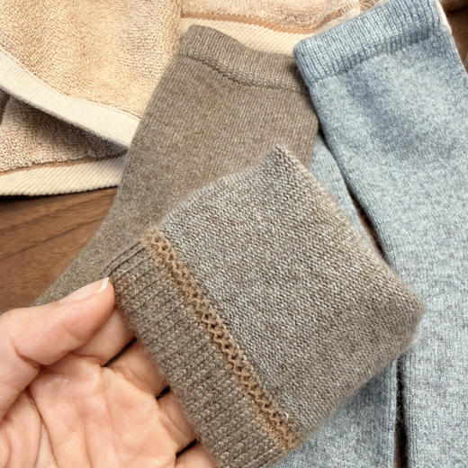 【羊绒袜男女款】鄂尔多斯100%山羊绒 羊绒羊毛吸汗防臭无骨羊毛袜秋冬季男女中筒袜 无缝合线，不硌脚，舒适柔软 商品图7
