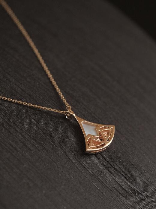 YS01-宝格丽镶钻扇子项链（XK） 商品图9