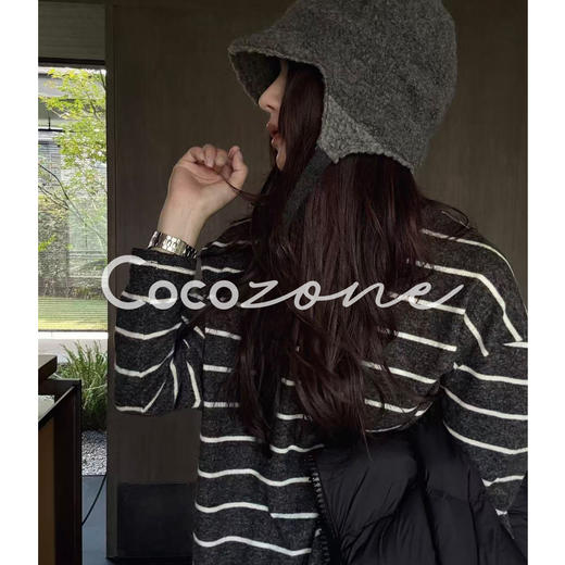 COCO ZONE 刘 一一 “灰白条纹”撞色条纹圆领长袖T恤 CD2A3007 商品图0