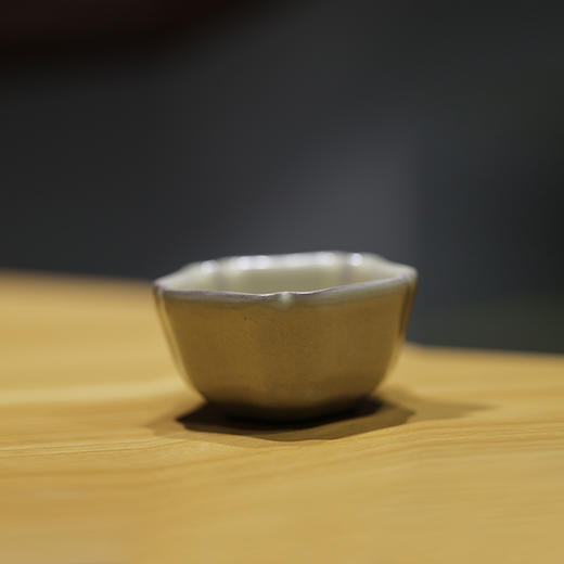 问鼎哥窑碎玉传世款大五行杯 商品图2