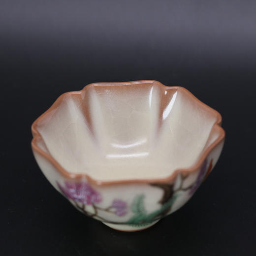 问鼎哥窑碎玉致巧款葵盏杯（岁岁合欢） 商品图1