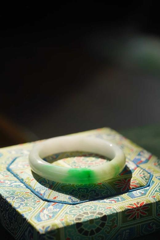 翡翠手镯（55圈口） 商品图4