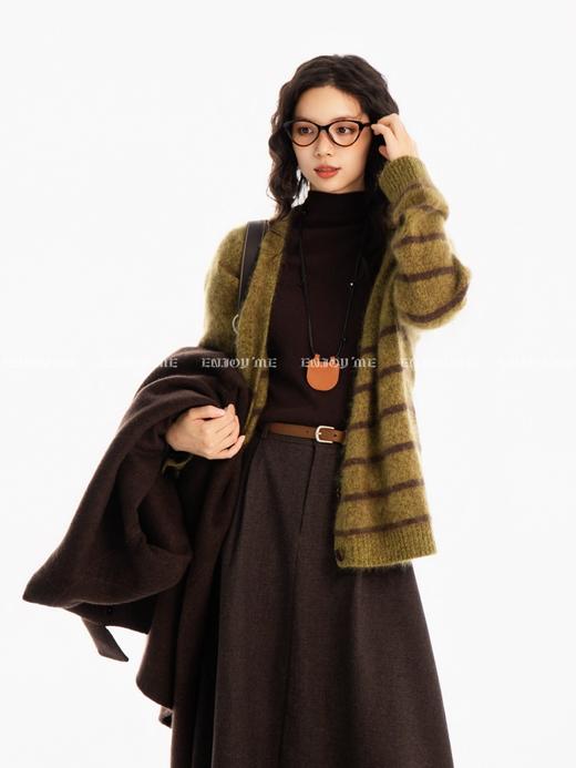 【门店同款】ENJOY冬季“游牧漫寻”条纹拉毛V领开衫 167594445 商品图1