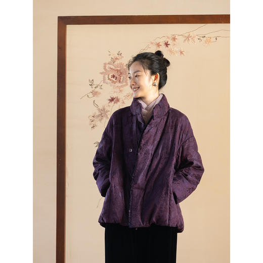 牧衣游原创 重磅丝麻棉提花95级高蓬松红嘴雁绒短羽绒服保暖 际物 商品图2