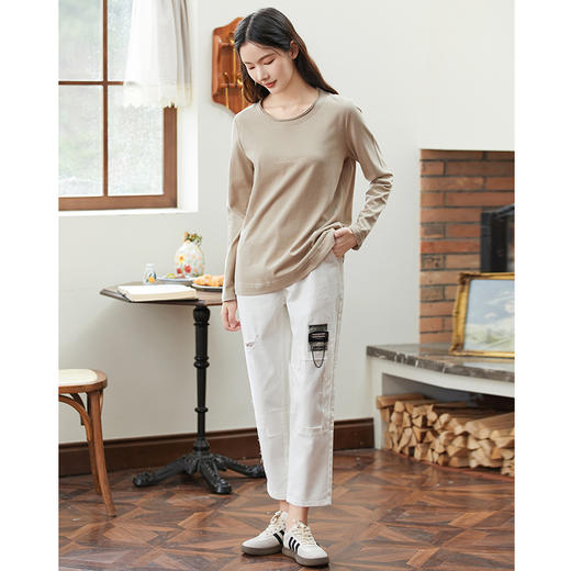 Famecoco范可儿全棉正肩长袖t恤女秋季字母印花长袖打底套头上衣DAB6BB004 商品图6