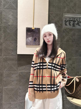 XY29-巴宝莉 针织战马外套（SS）