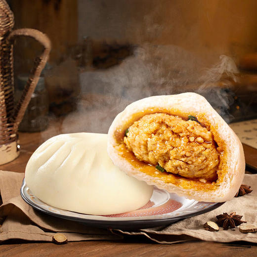 沁汁鲜肉包，8包组合（共32个），肉汁丰富的大包子，精选新鲜猪肉，优质小麦粉，老面发酵，手工包制，咸香鲜美、松软适口，肉汁充足，油润又不腻口，令人回味无穷D 商品图2