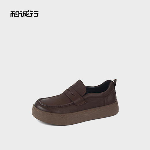 和诚行2025秋季新款时尚舒适简约一脚蹬厚底男式休闲鞋0930263 商品图1