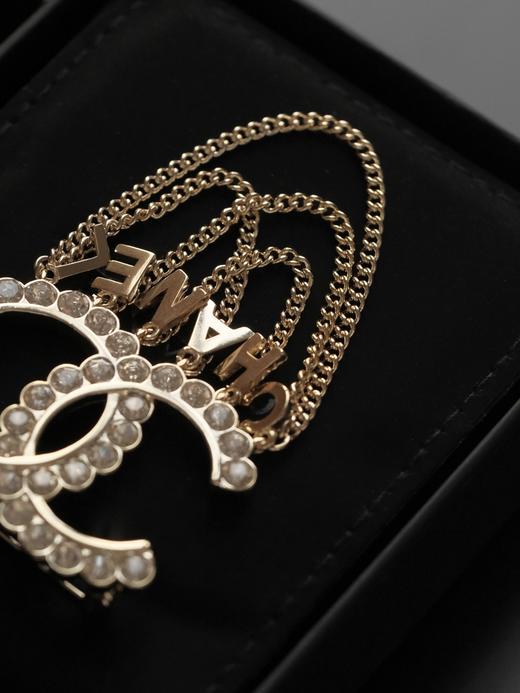 YS13-香奈儿字母镂空标识 胸针（XK） 商品图7