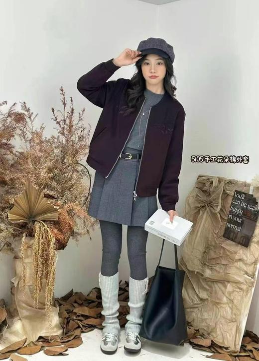 W45105#手工花朵裥棉外套 商品图0