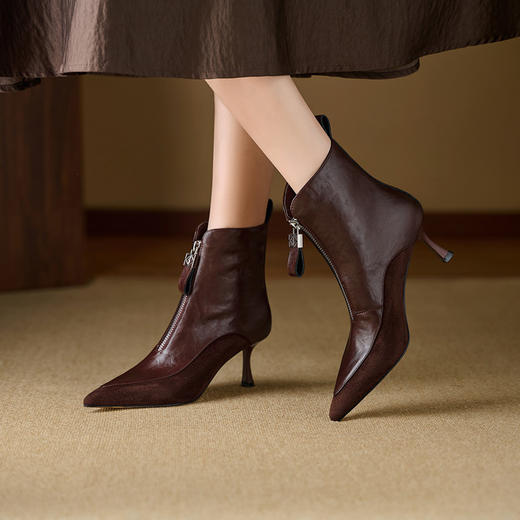 【预售5天】复古瘦瘦靴尖头高跟短靴真皮拼接前拉链舒适女鞋巨好看美拉德靴子XKDY&x8666 商品图0