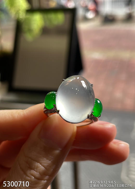 玻璃种蛋面戒指【5300710】具体价格微信咨询 商品图3