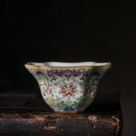 问鼎汝瓷鼎峰系列天青老款含香杯（珐琅彩）