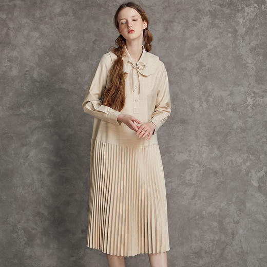 Famecoco范可儿荷叶领系带长裙气质收腰百褶连衣裙DAB6FA008 商品图4