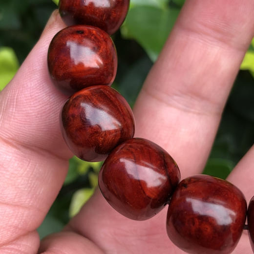【青山特惠】13*14mm16颗【5星，树头料乱纹、带水波、带瘤疤、带鱼鳞】多特征精工老型桶珠小叶紫檀手串 t13 商品图4