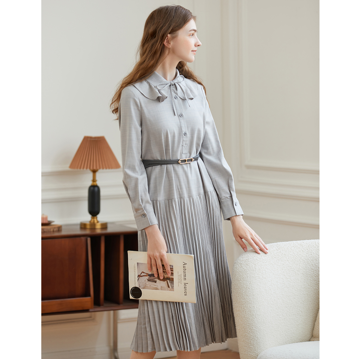 Famecoco范可儿荷叶领系带长裙气质收腰百褶连衣裙DAB6FA008