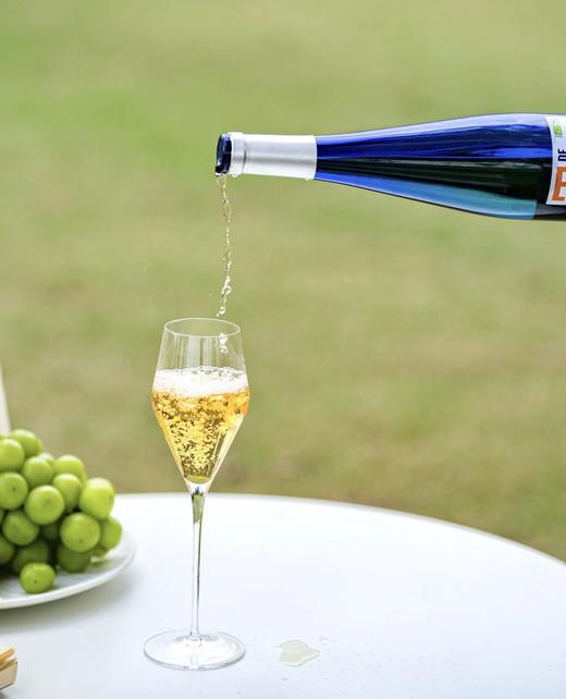 西班牙有机认证半甜白葡萄酒 香气女王莫斯卡托3分甜7分酸 冰镇后像咬开一颗爆汁柠檬柚基地直邮 商品图5