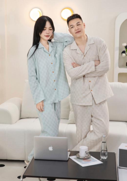 👏 【格调家·巴洛克风长袖情侣款家居服套装】 松弛作家的睡衣，温润不燥 🥳软过羊绒🐑的棉双层纱，全网纱布类鼻祖👴最高品质尘埃价❣️可货比100家亲身感受‼️ 商品图3