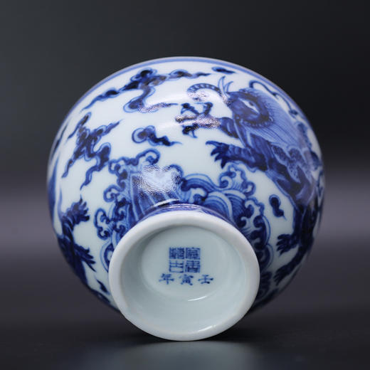 寒香慕古元明青花糯米釉海象海水纹高脚杯 商品图2