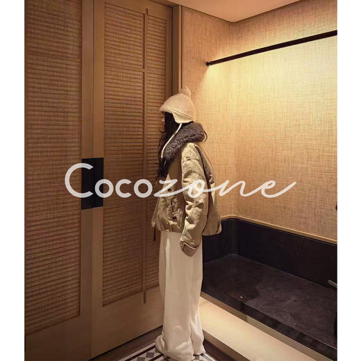 COCO ZONE 刘 一一 90鹅绒毛领拉链口袋鹅绒服 CD2A2753 商品图0
