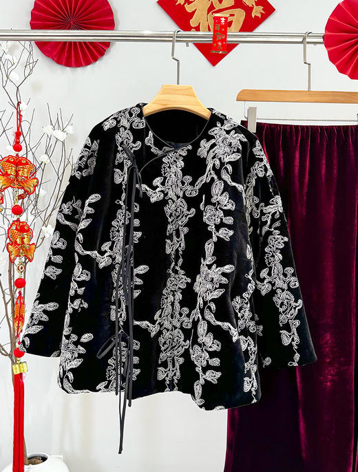 B252761外套 商品图1