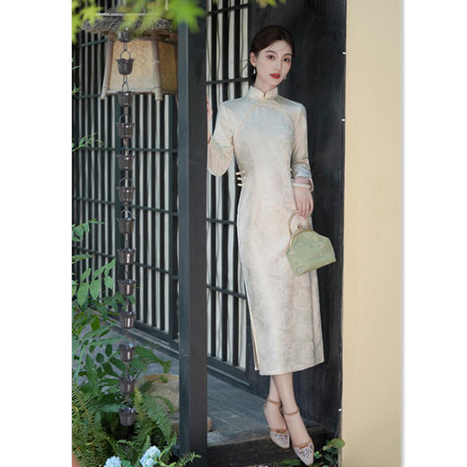 改良新中式长款素雅少女款旗袍2025秋季新款复合针织提花时尚旗袍35813 商品图2