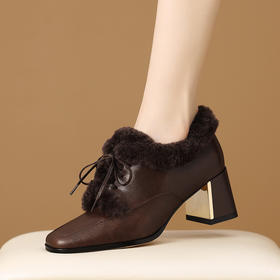 【预售5天】冬款英伦风系带真皮羊羔毛领短靴女粗高跟加绒毛毛小皮鞋HY&H3781
