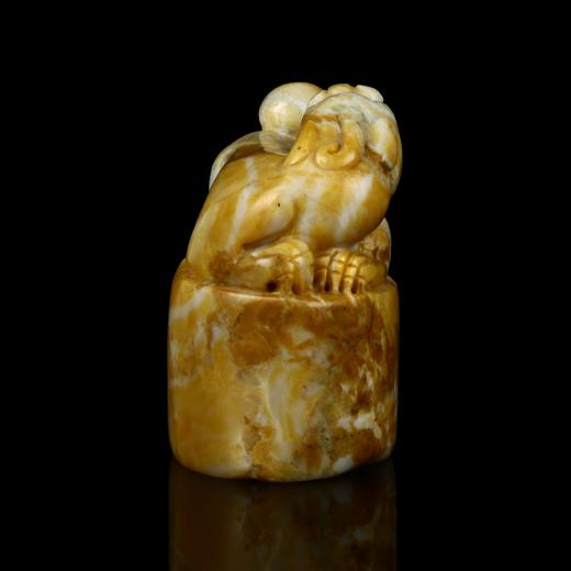 孤品017406昌化石貔貅钮大随形5.0*3.5*6.0cm 商品图3