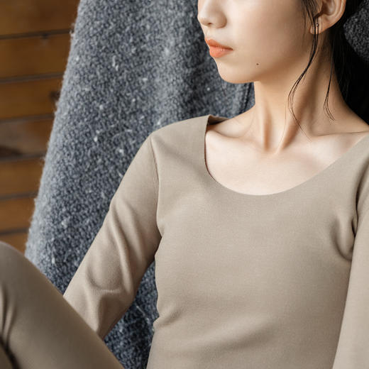 靴下物德绒保暖内衣女无痕大圆领秋衣秋裤女双面磨绒蓄热打底 商品图1