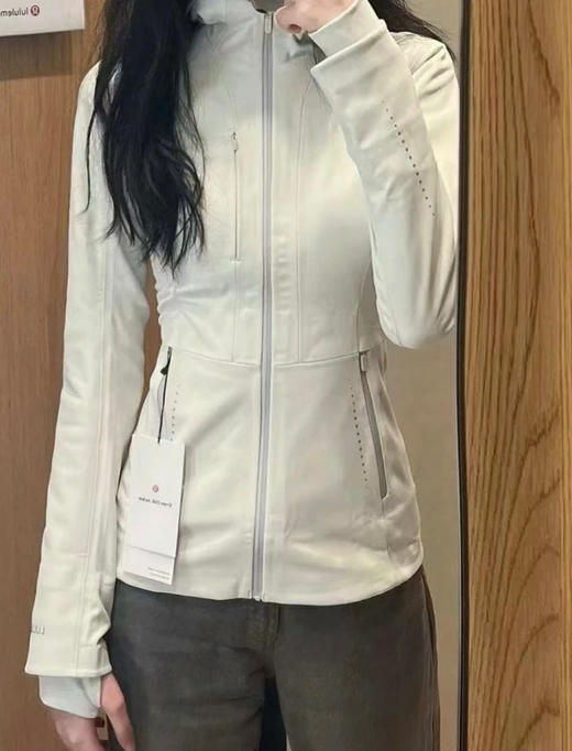 【开放日忙 秒杀价已调 直接拍】开放日卖疯了的 Lu家 女士抓绒 软壳冲锋衣 修身 好NICE 商品图13