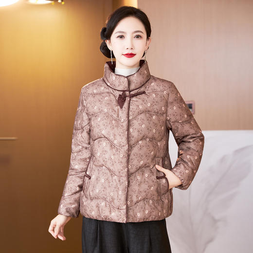 TC 621686新中式白鸭绒羽绒服妈妈装加厚时尚洋气外套 商品图0