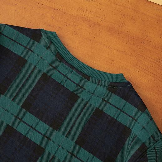 点此购买 110-160T.W卡通小熊冬季男童女童加绒圆领插肩卫衣 gl 334426 商品图13