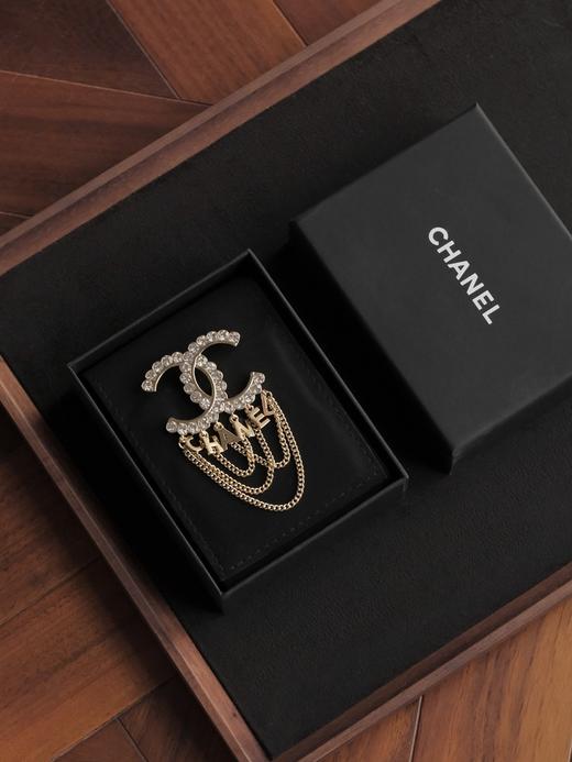 YS13-香奈儿字母镂空标识 胸针（XK） 商品图1