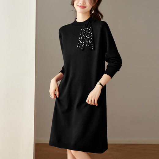 CC 8935连衣裙小众中长款毛衣裙气质显瘦打底裙洋气 商品图1