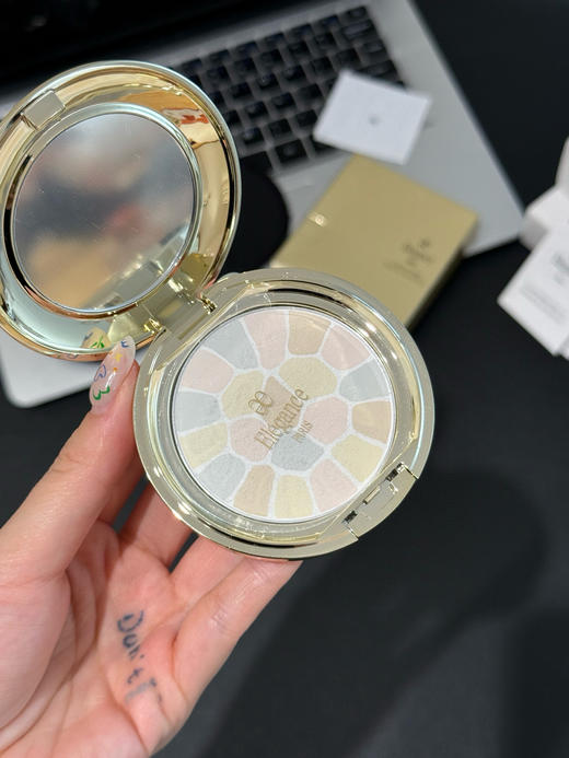 雅莉G丝定妆大饼 商品图6