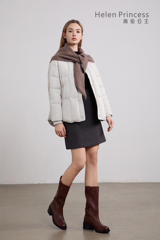 披肩圆领羽绒服 商品图9