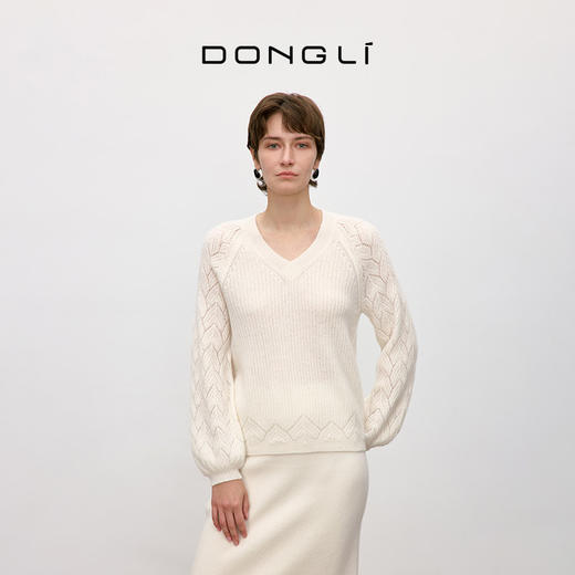 东黎 • 你本珍贵 山羊绒女士秋季麻花V领套衫 WSR-20S53 商品图1