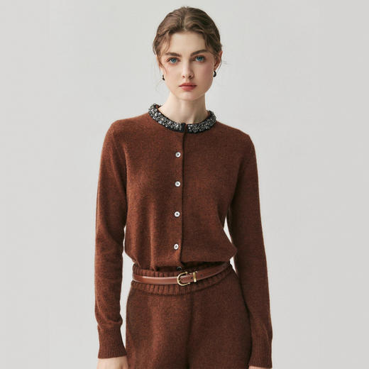 丁摩 轻奢蓬松钉珠山羊绒针织开衫R25109 商品图0