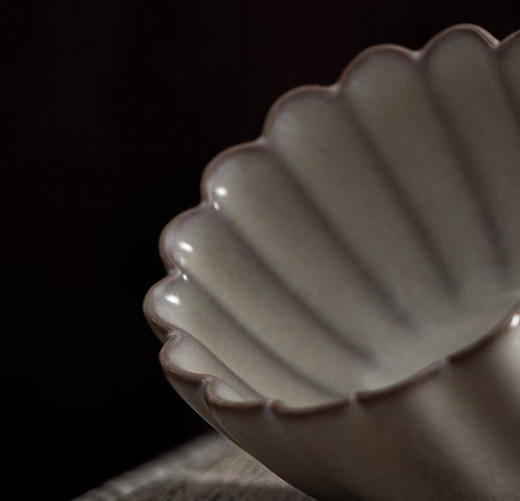 问鼎哥窑碎玉传世款蕊香杯 商品图1