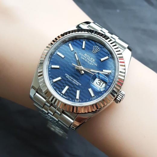 【95新】ROLEX 劳力士126334-0032日志型系列天文台认证自动机械机芯41MM（男款）水波纹蓝盘日期显示211025NJS08 商品图9