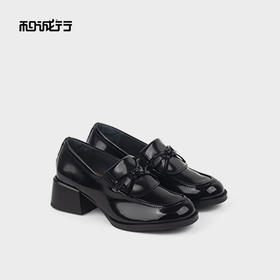 和诚行2025秋季新款世上舒适百搭英伦风一脚蹬黑色乐福鞋2130003