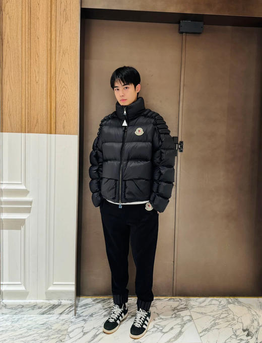 XY21-蒙口 x C R瑞希联名 梦幻阶梯羽绒服（SS） 商品图7