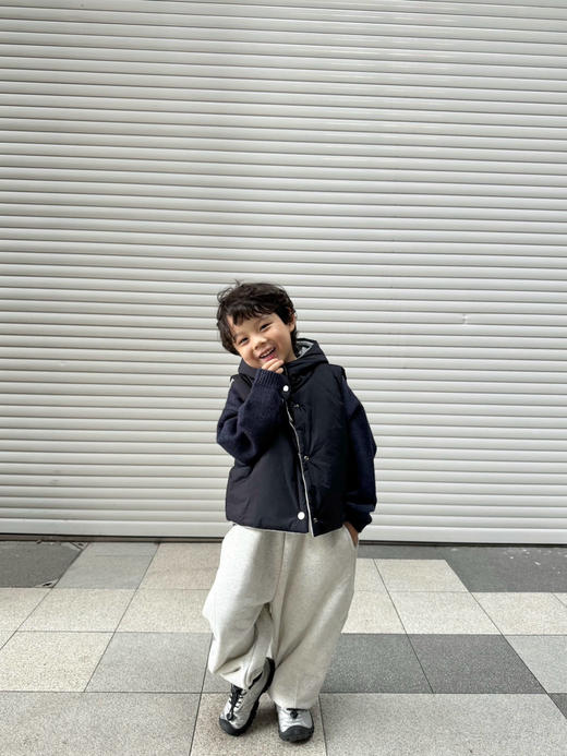2025冬季男女儿童极简户外风！双面穿单排扣连帽轻盈棉马甲外套！ 商品图8