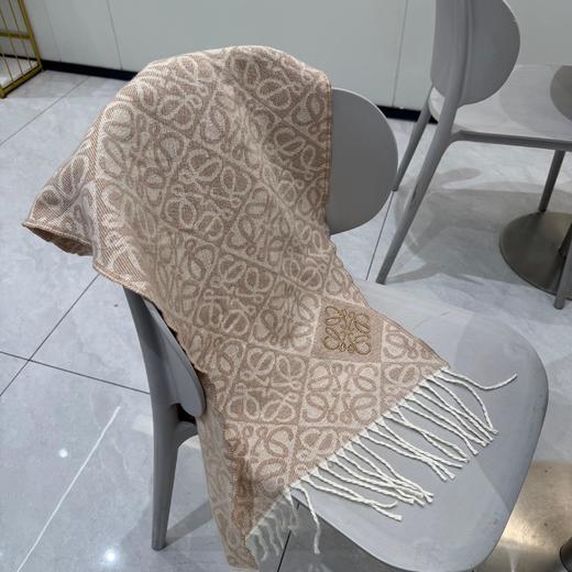 G655 LOEWE罗意威经典羊绒围巾 商品图3