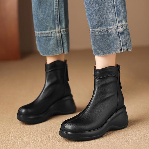 【预售5天】复古风真皮圆头厚底松糕短靴女新款百搭增高休闲马丁靴ASN&3167 商品图1