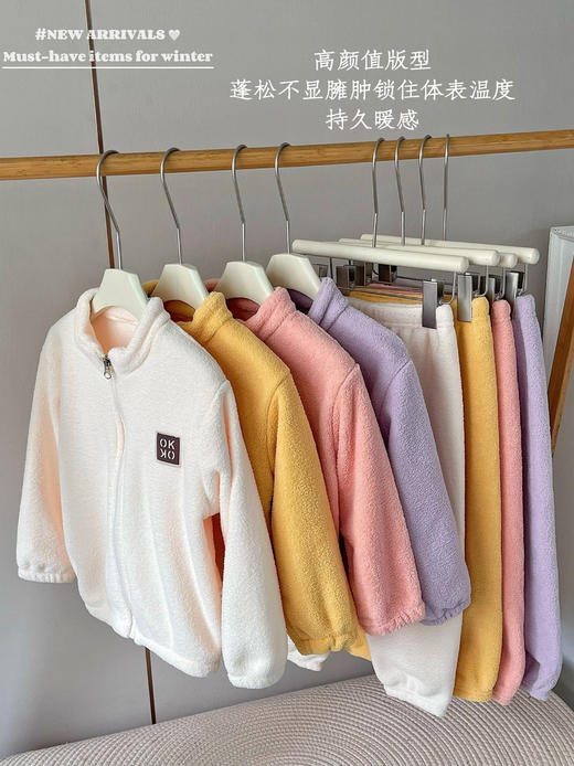 李允珍原版云朵绒拉链款情侣亲子套装儿童双面泡芙绒套装 商品图3