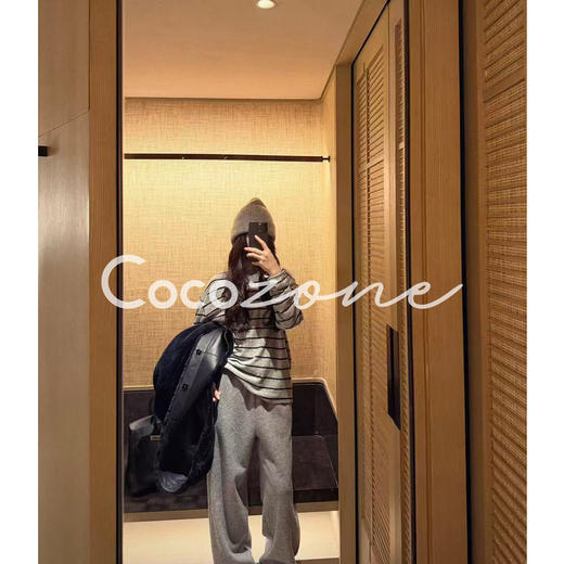 COCO ZONE 刘 一一 “灰白条纹”撞色条纹圆领长袖T恤 CD2A3007 商品图2