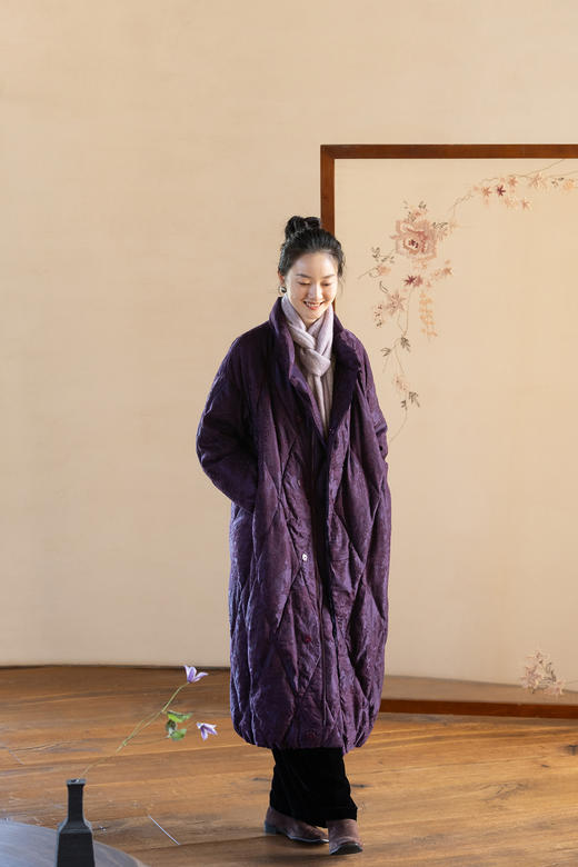 牧衣游原创 丝麻棉提花95级高蓬松红嘴雁绒长羽绒服女加厚 雪留踪 商品图5